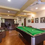 Stayvista\'S Janak Villa - Your Private Escape With A Pool And Pool Table