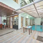 C1 Villa