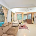 C1 Villa