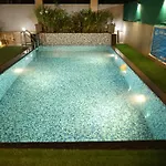 Shalimar Royal Villa