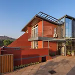 Saffronstays Calvin - 3 Bedroom Pool Villa In Lonavala