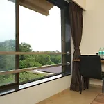 Hotel Lalit Inn By Royalstay