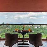 Stayvista At Airhill With Pool, Bonfire, Wifi
