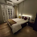 Vibez Villa Ll Private Pool Ll 2Bhk Ll Bbq Ll Ac