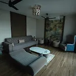 Aviran Villa 5Bhk - Jacuzzi House