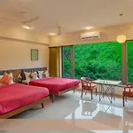 Lilly Valley Villa In Lonavala
