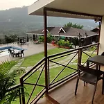 Digital Detox Retreat