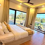Butterscotch Villa
