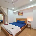 Shreyas Mansion - Big 4 Bhk Ll Swimmimg Pool Ll Mountain View Ll Big Garden