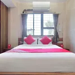Oyo 11423 Hotel Royal Darbar