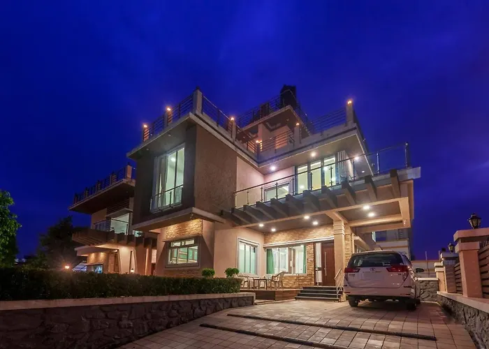Stayvista At Pinnacle High Villa