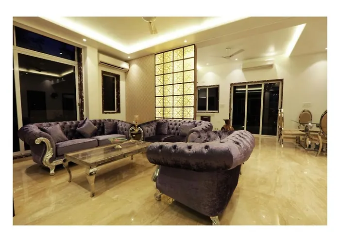 Monaco Villa