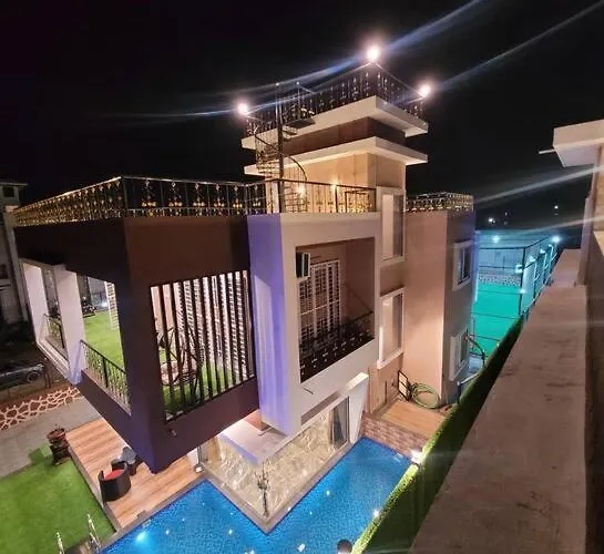 Mount Resorts Lonavala 5 Bhk Luxurious Villa With Private Pool And Full Size Cricket Football Turf