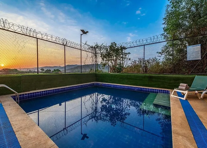 Cosmicstays The Luxe Oasis Private Pool Villa & Bar In Lonavala