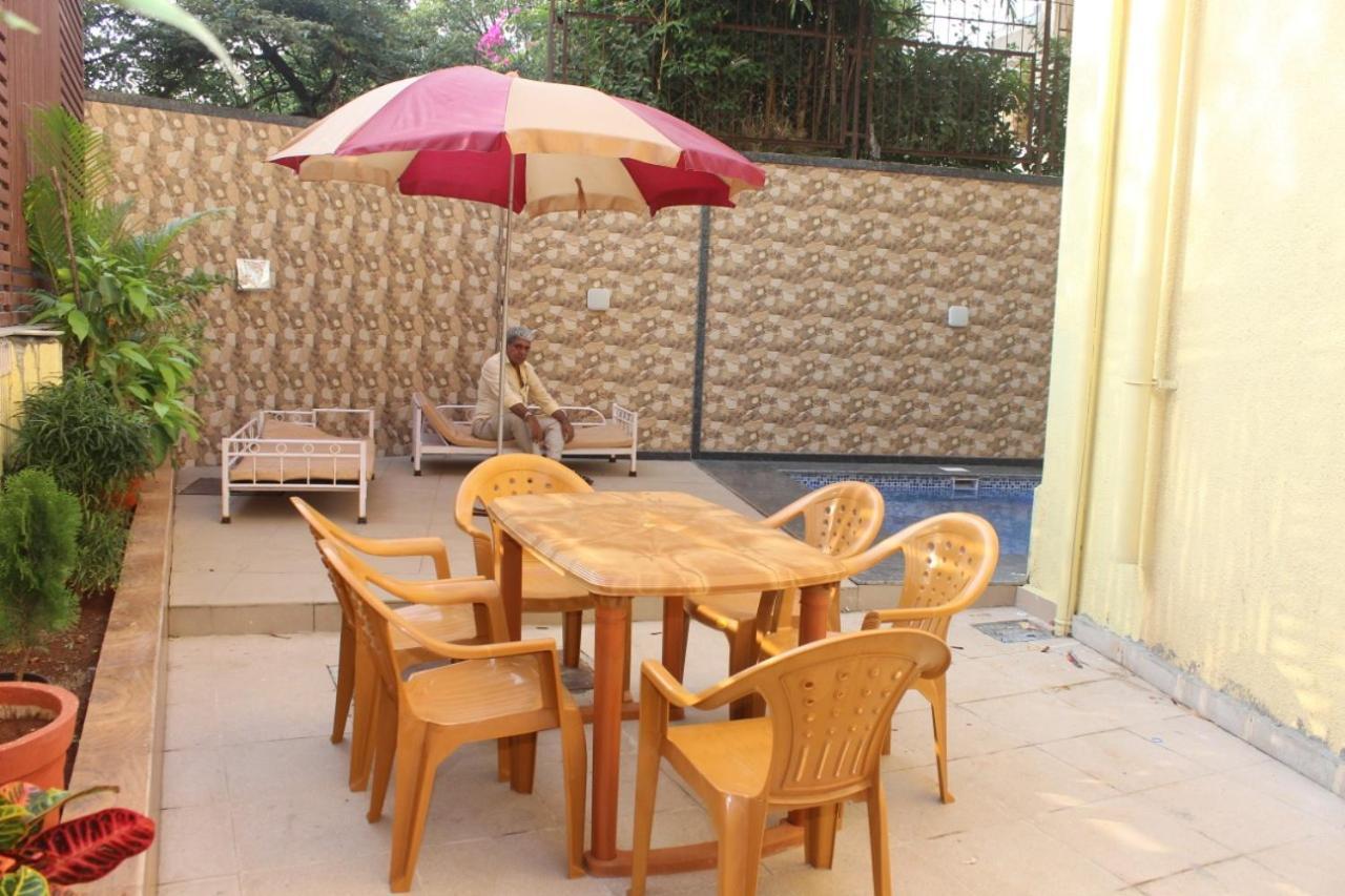 99 4bhk Villa *