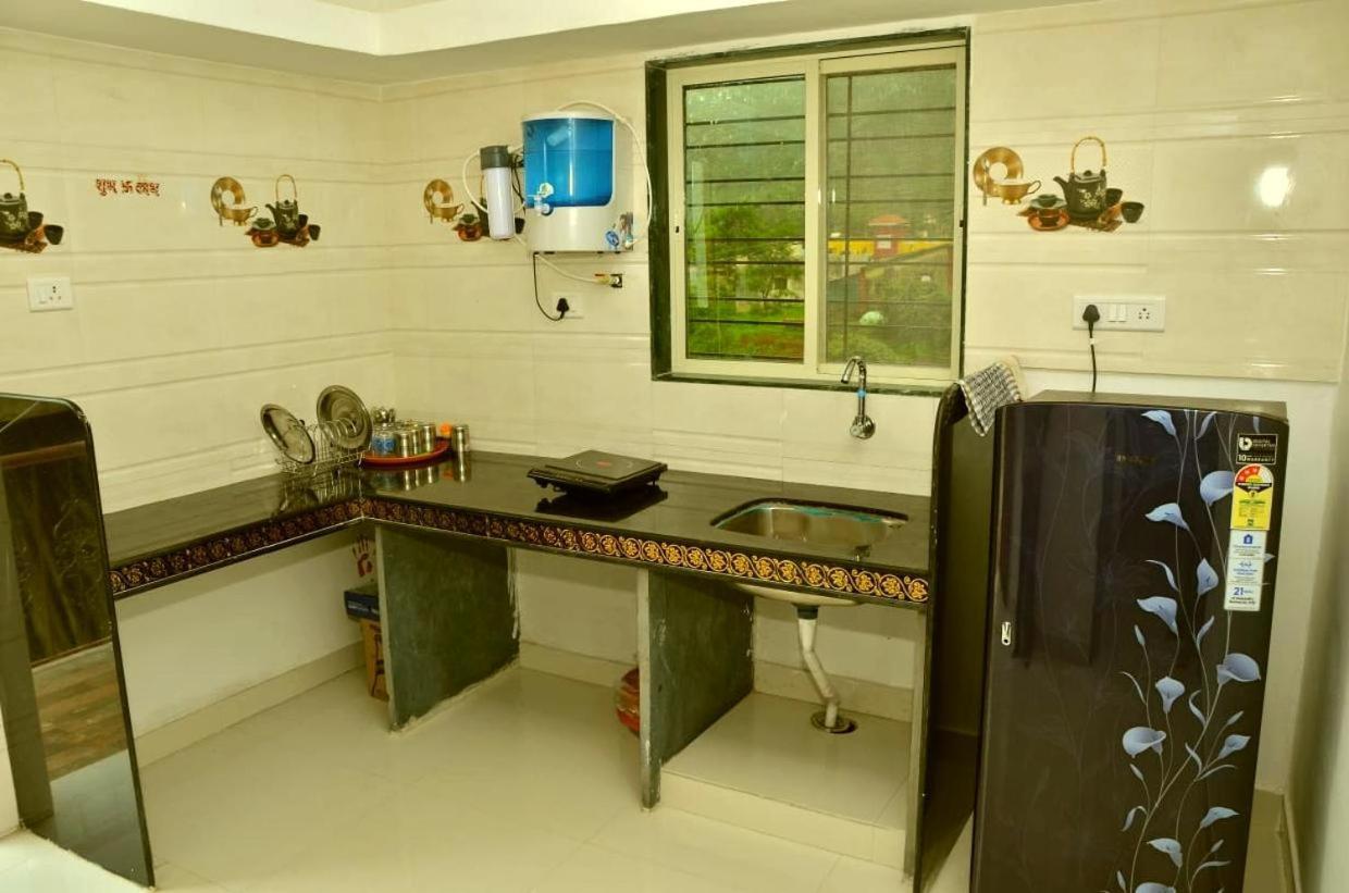 A2zroomz Aarya 4 Bhk Villa *