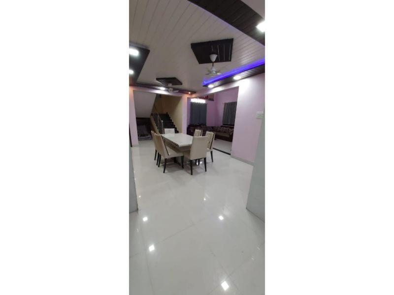 Villa Dk 3 Bhk *