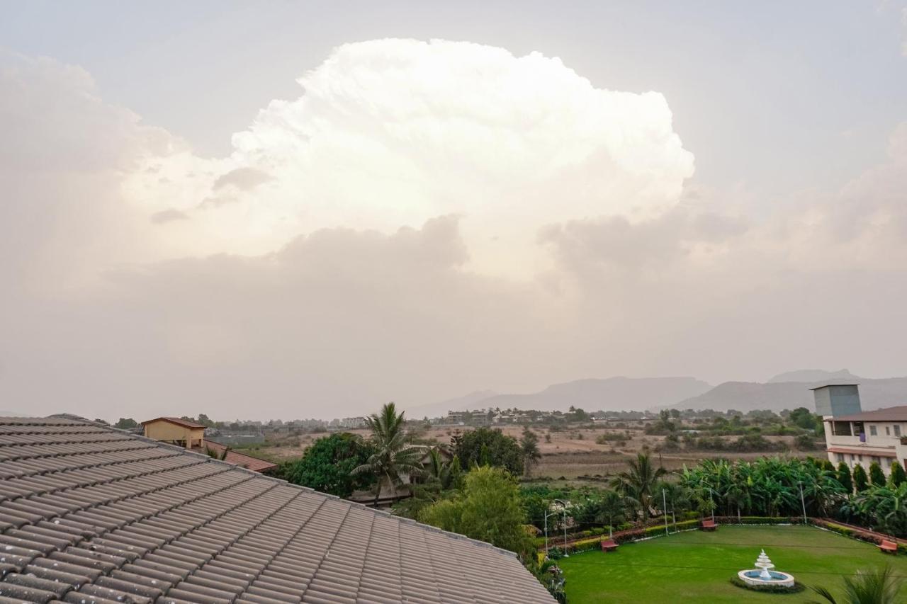 Aum With Pool Villa Lonavala