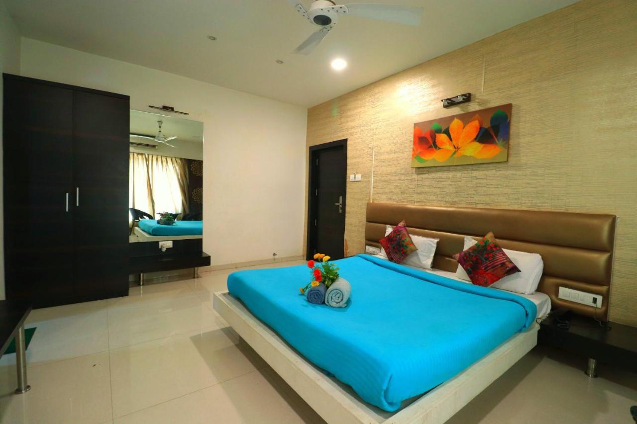Monsoon Lake 3*