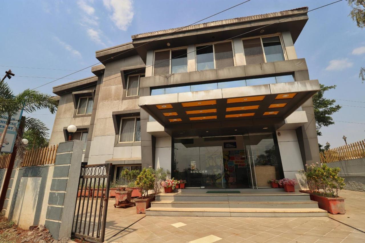 Hotel Monsoon Lake Lonavala