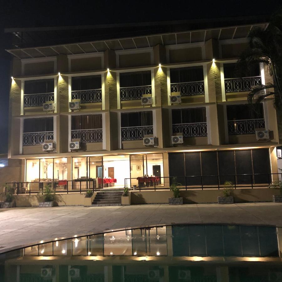 Hotel Sapphire By Fair Hospitality