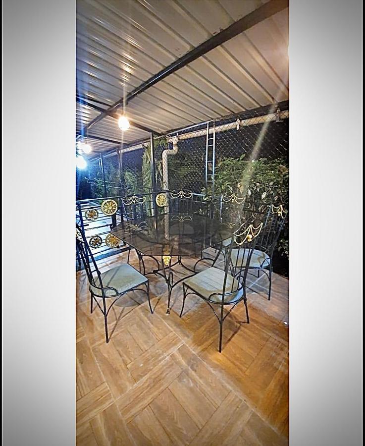 Mount Bungalows - Mount Royal Bed & Breakfast Lonavala