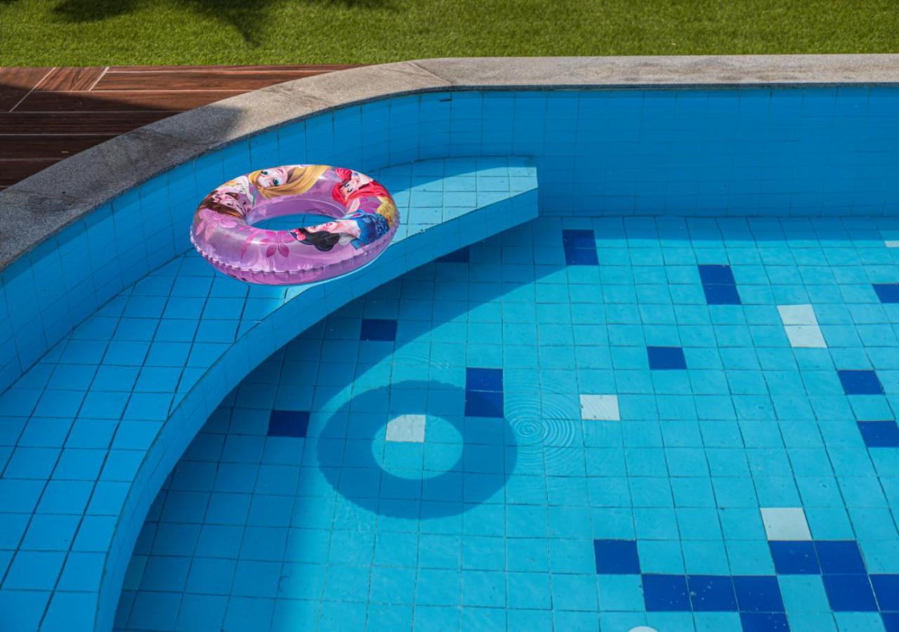 Villa Saffronstays Barney, - Pet-friendly Pool Near Sunny Da Dhaba *
