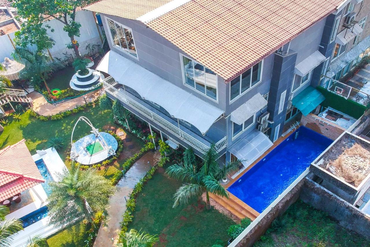 Ayurkutir Villa: Relaxation Oasis With Pool, Gym & Snooker Resort