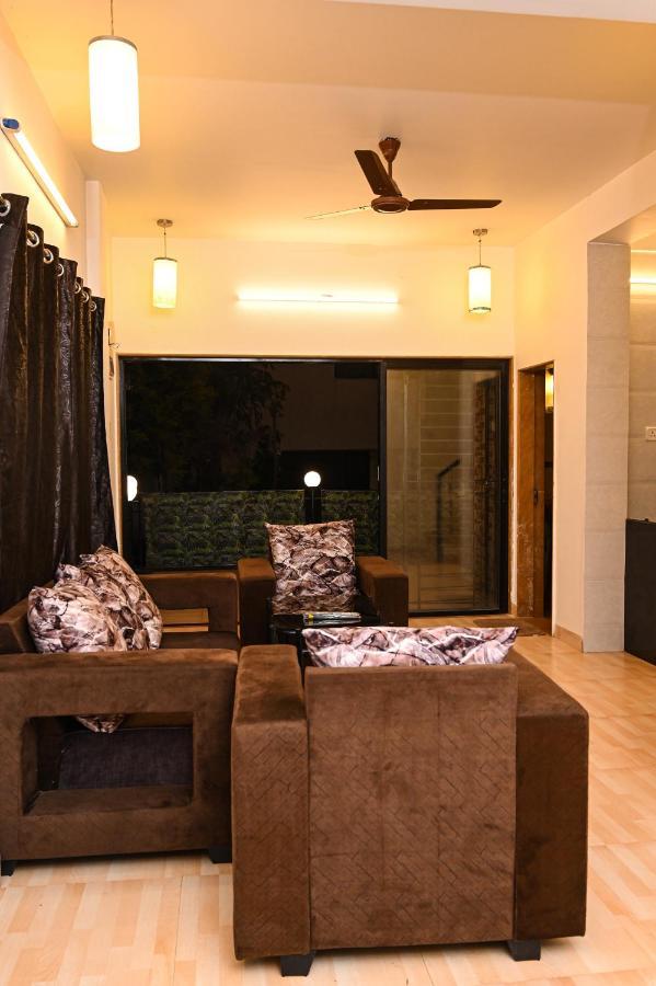 Villa The Perfect Stays - Mount Manor *