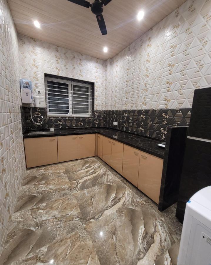 Mount 5 Bhk Luxurious With Private Pool And Full Size Cricket Football Turf Villa Lonavala