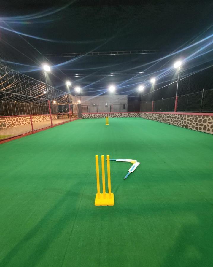 Villa Mount 5 Bhk Luxurious With Private Pool And Full Size Cricket Football Turf