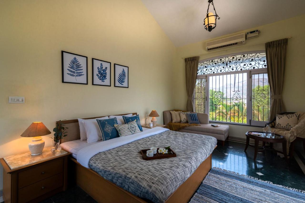 Villa Stayvista's Lumiere With Rainshower Bliss