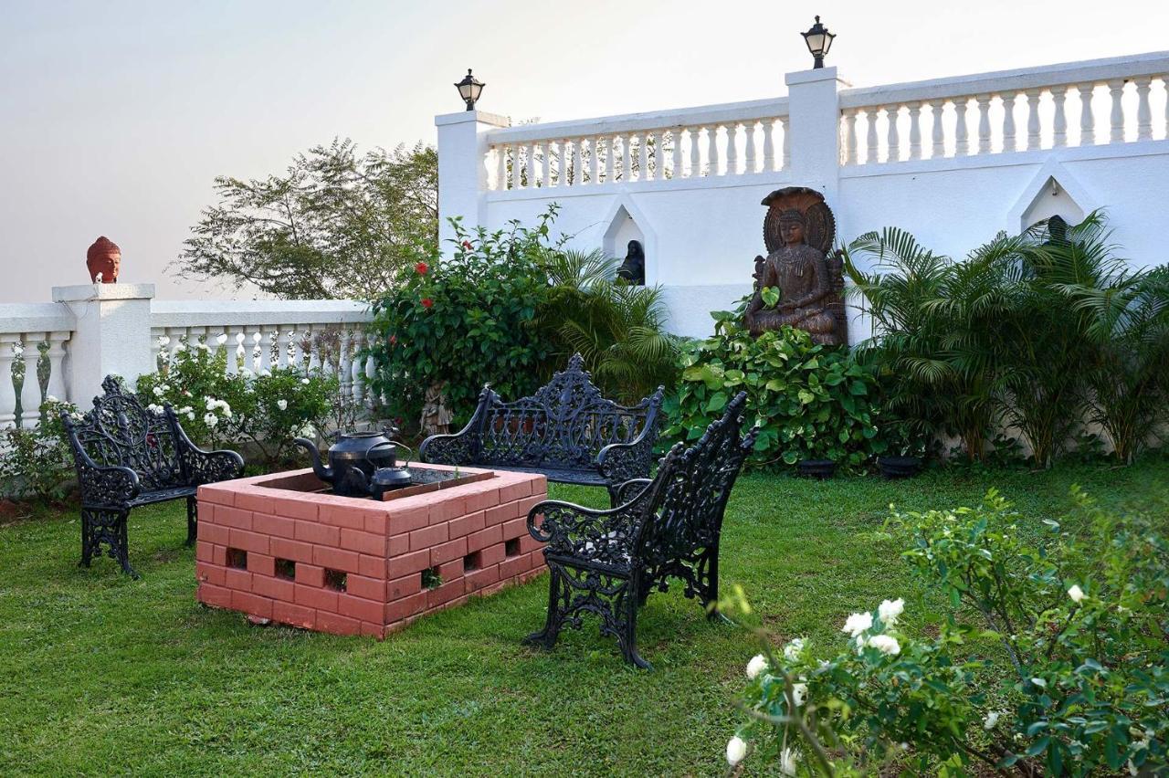 Villa Ananda Villa: Serene Mountain Retreat With Heritage Charm