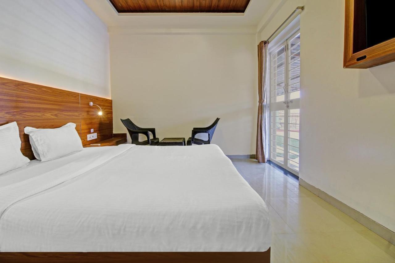 Collection O 88234 Lemon Trees Resorts Hotel