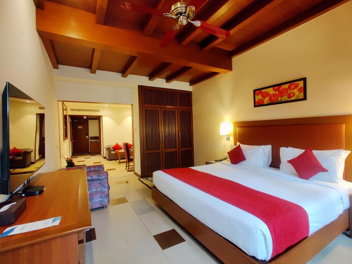 Resort Fariyas