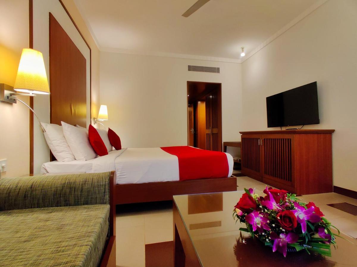 Fariyas Resort Lonavala