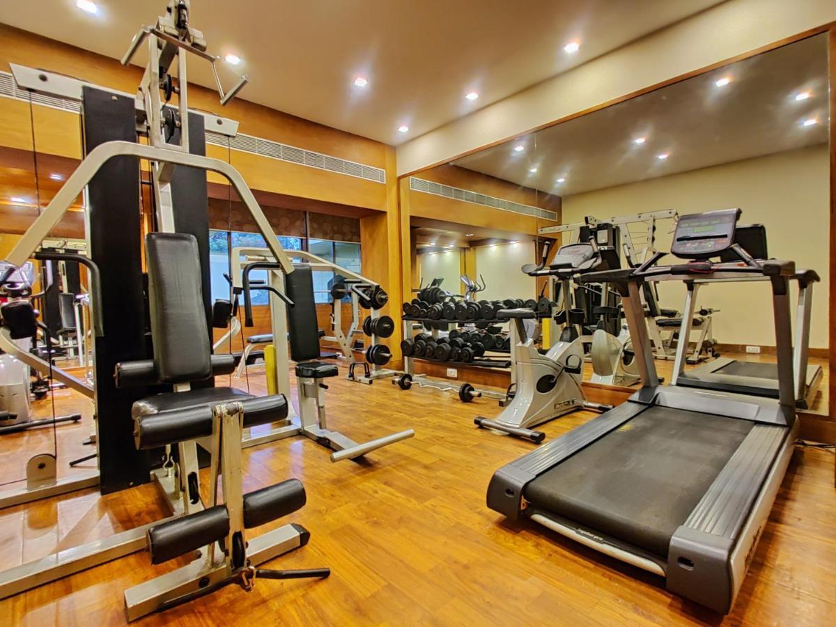 Resort Fariyas Lonavala