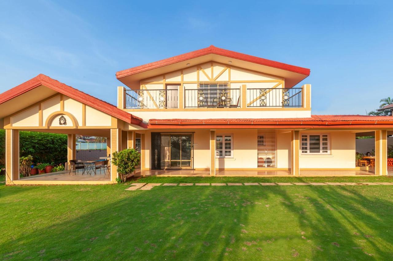 Stayvista's V Square - Enjoy A Pool And Indoor Games For A Leisurely Villa Lonavala