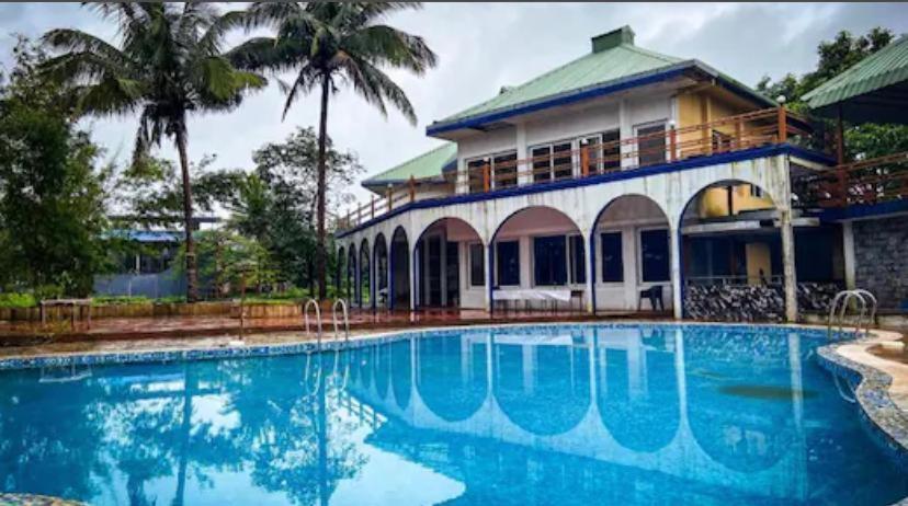 Jet 10bhk Villa Lonavala