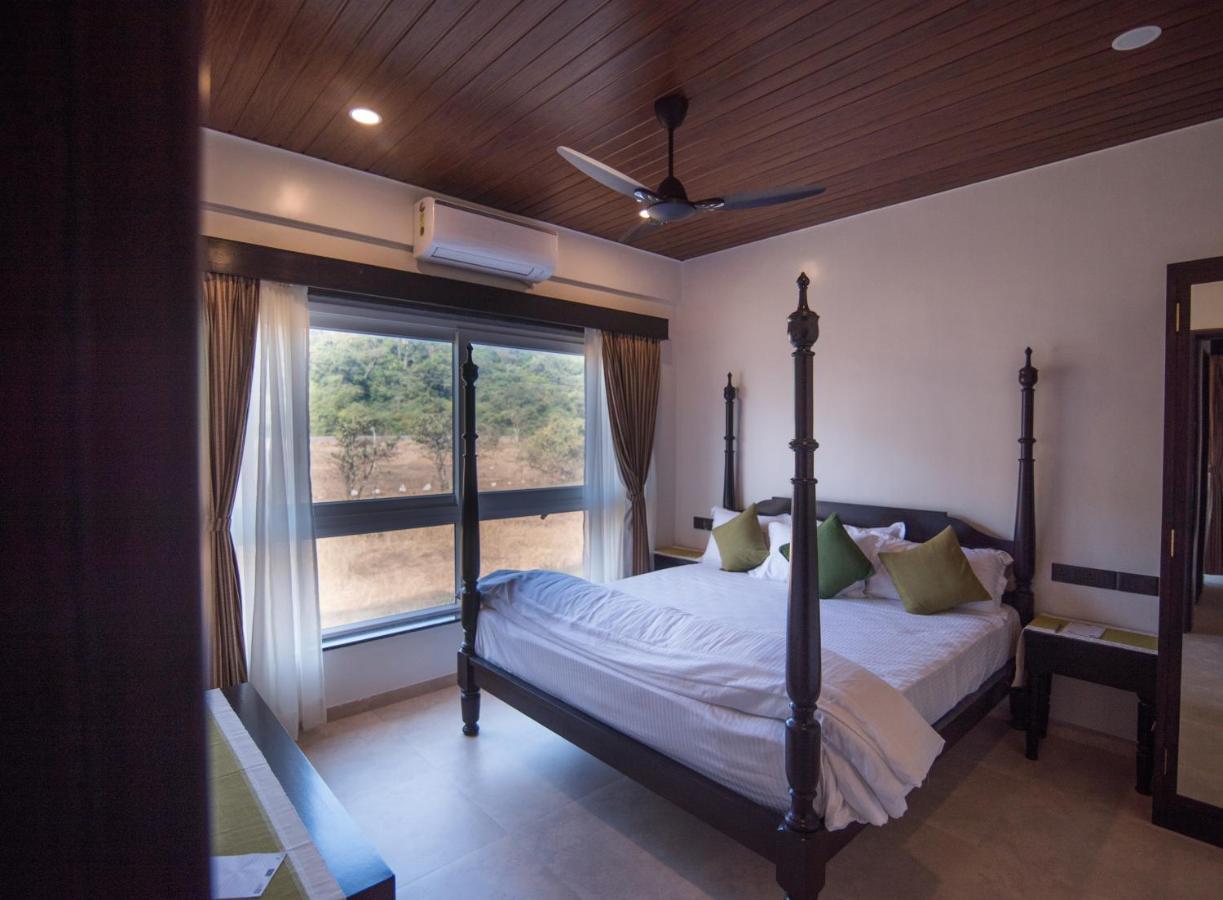 Mastiff Grand La Villae Hotel Lonavala