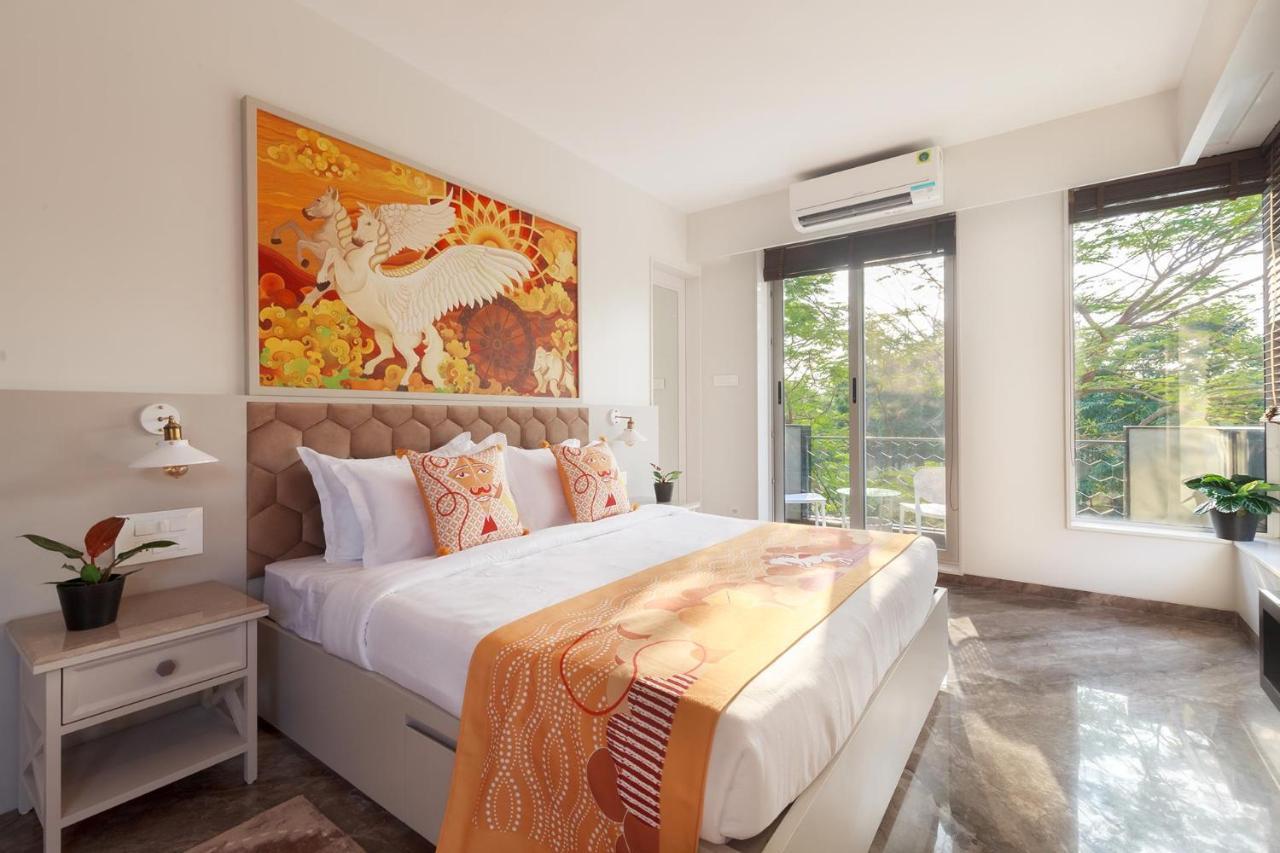 Villa Stayvista's Le Sutra Great Escapes - Udaan - Artistic Rooms, Terrace Jacuzzi With Scenic View