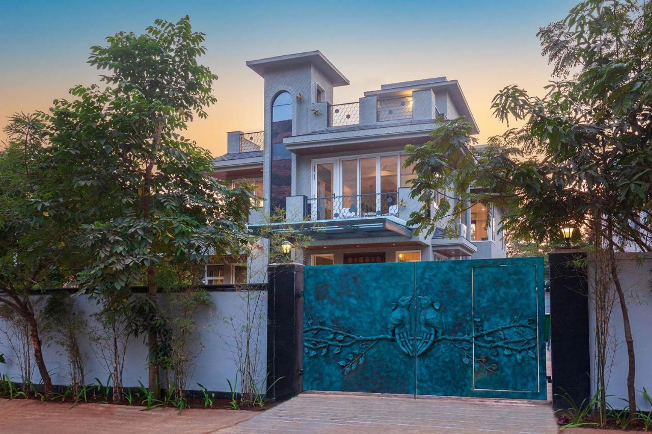 Villa Stayvista's Le Sutra Great Escapes - Udaan - Artistic Rooms, Terrace Jacuzzi With Scenic View