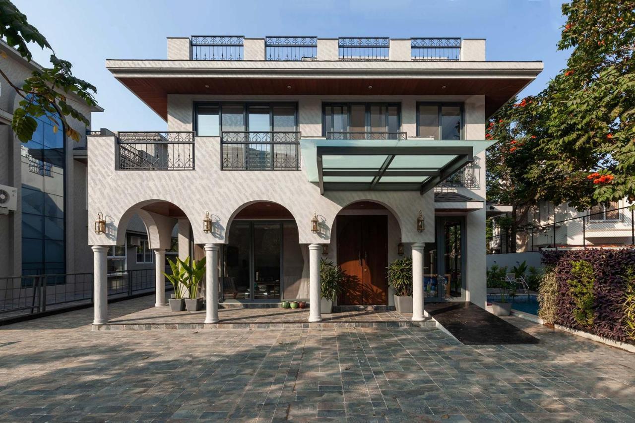 Villa Stayvista's Le Arc - Artistic With Private Plunge Pool And Scenic Views