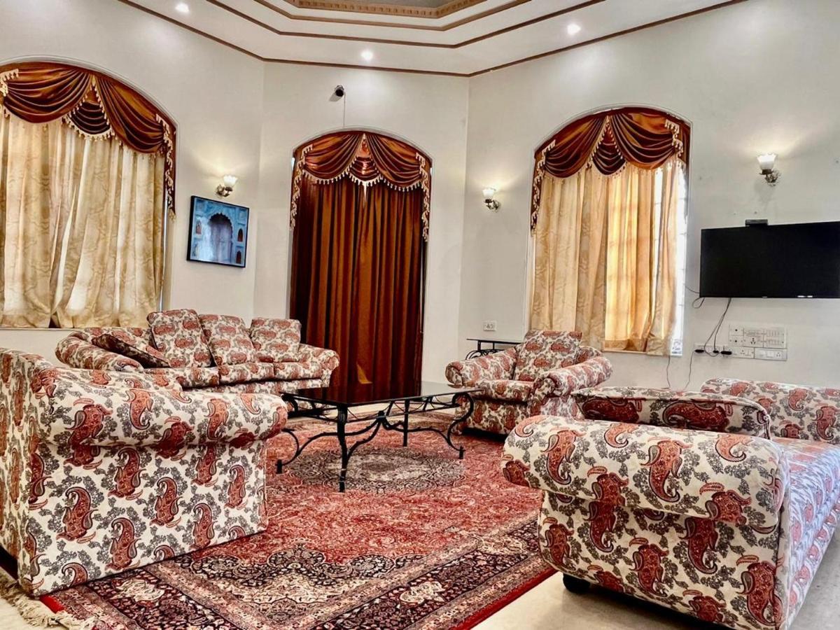West Valley Villa, Rajbhavan *