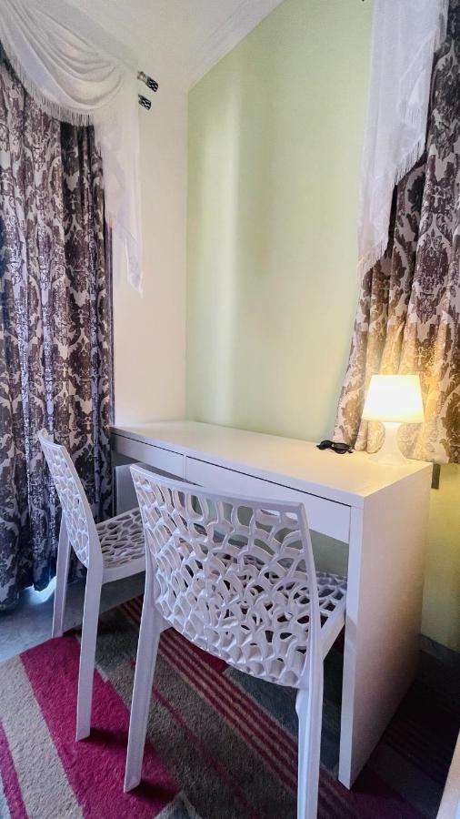 Euphoriaa 4br Jacuzzi Pvtpool Theatre * Lonavala