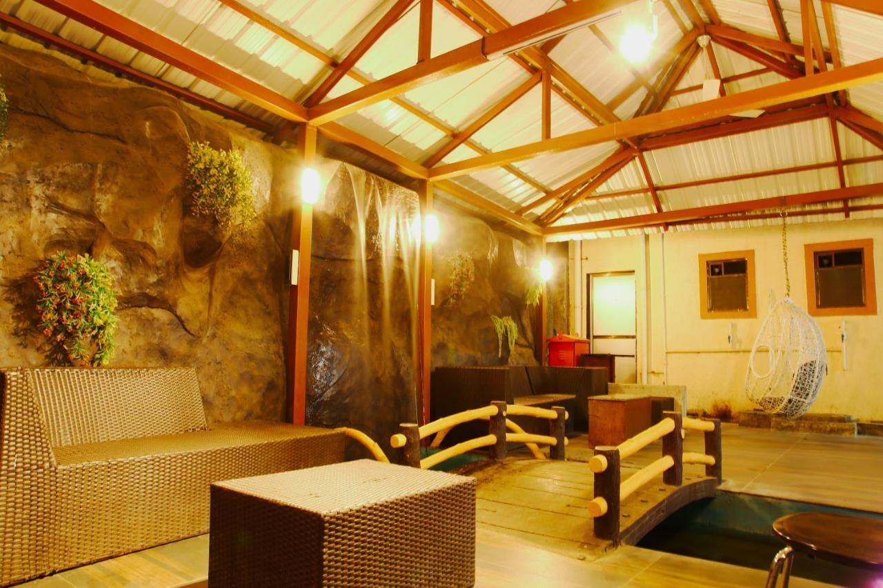 Villa Royal Retreat - 7bhk Luxury By Royal