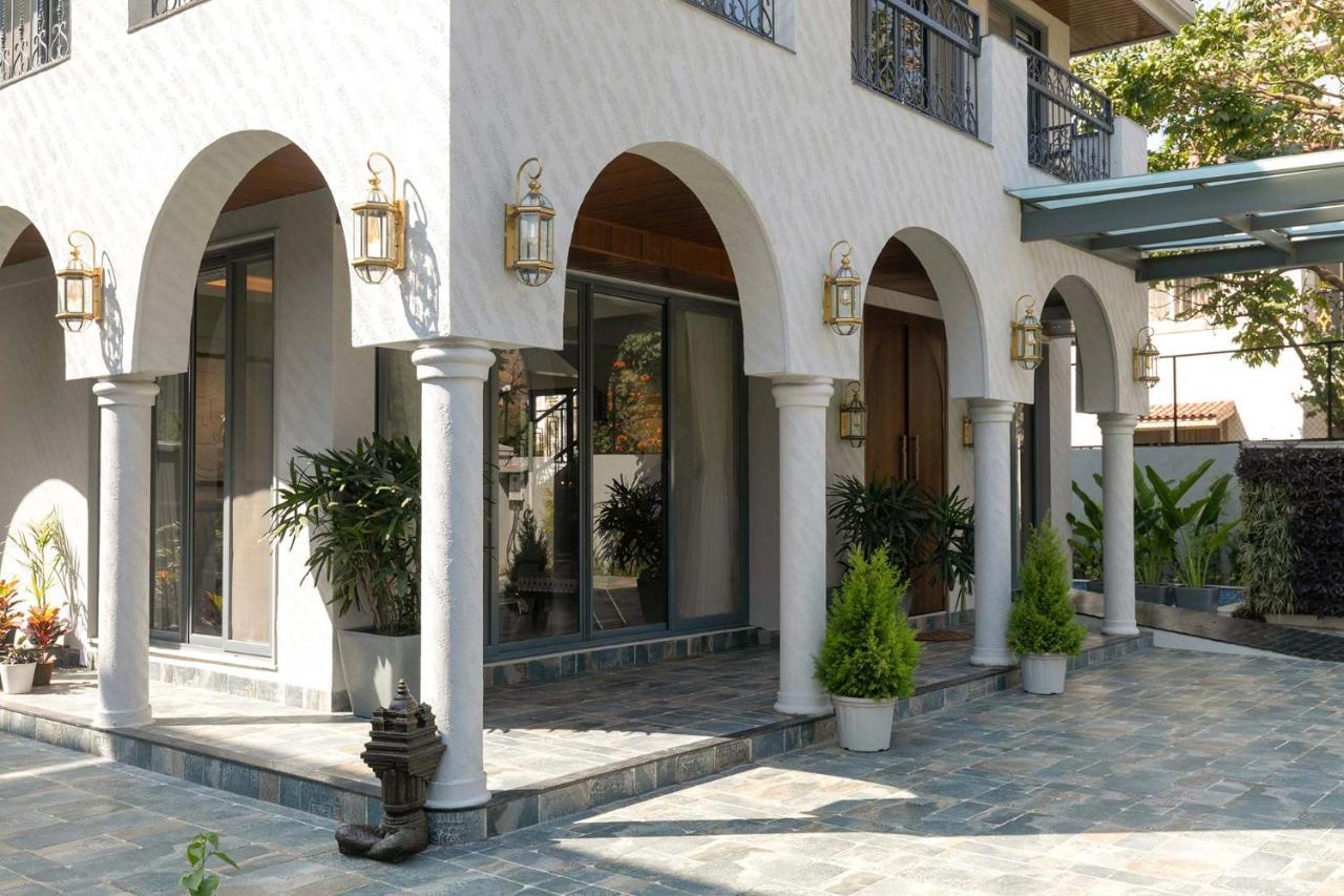 Stayvista's Le Arc - Artistic With Private Plunge Pool And Scenic Views Villa
