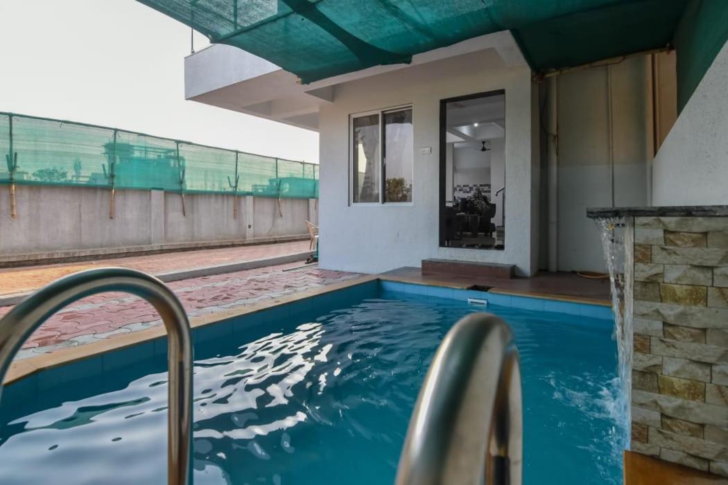 Empyrean Ll Good Luck Ll 2bhk Ll Pool * Lonavala