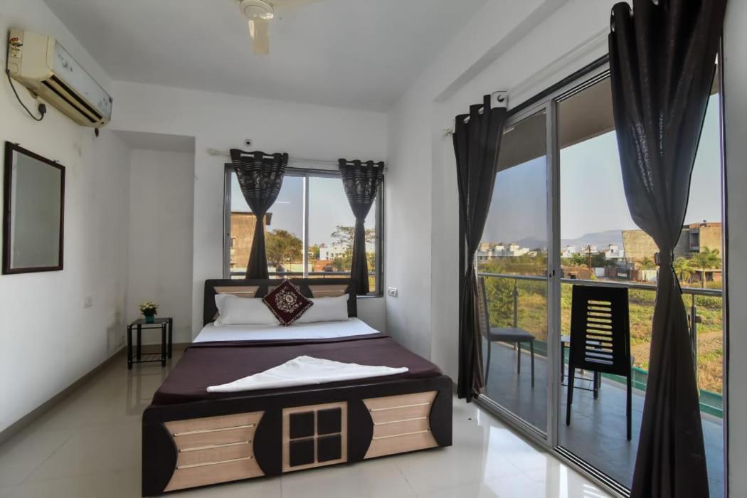 Empyrean Ll Good Luck Ll 2bhk Ll Pool *