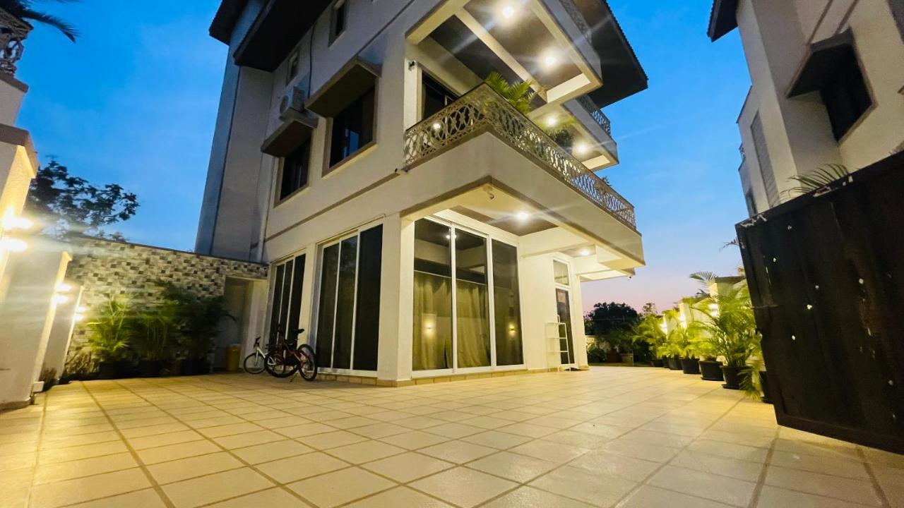 Villa Euphoriaa 4br Jacuzzi Pvtpool Theatre Lonavala